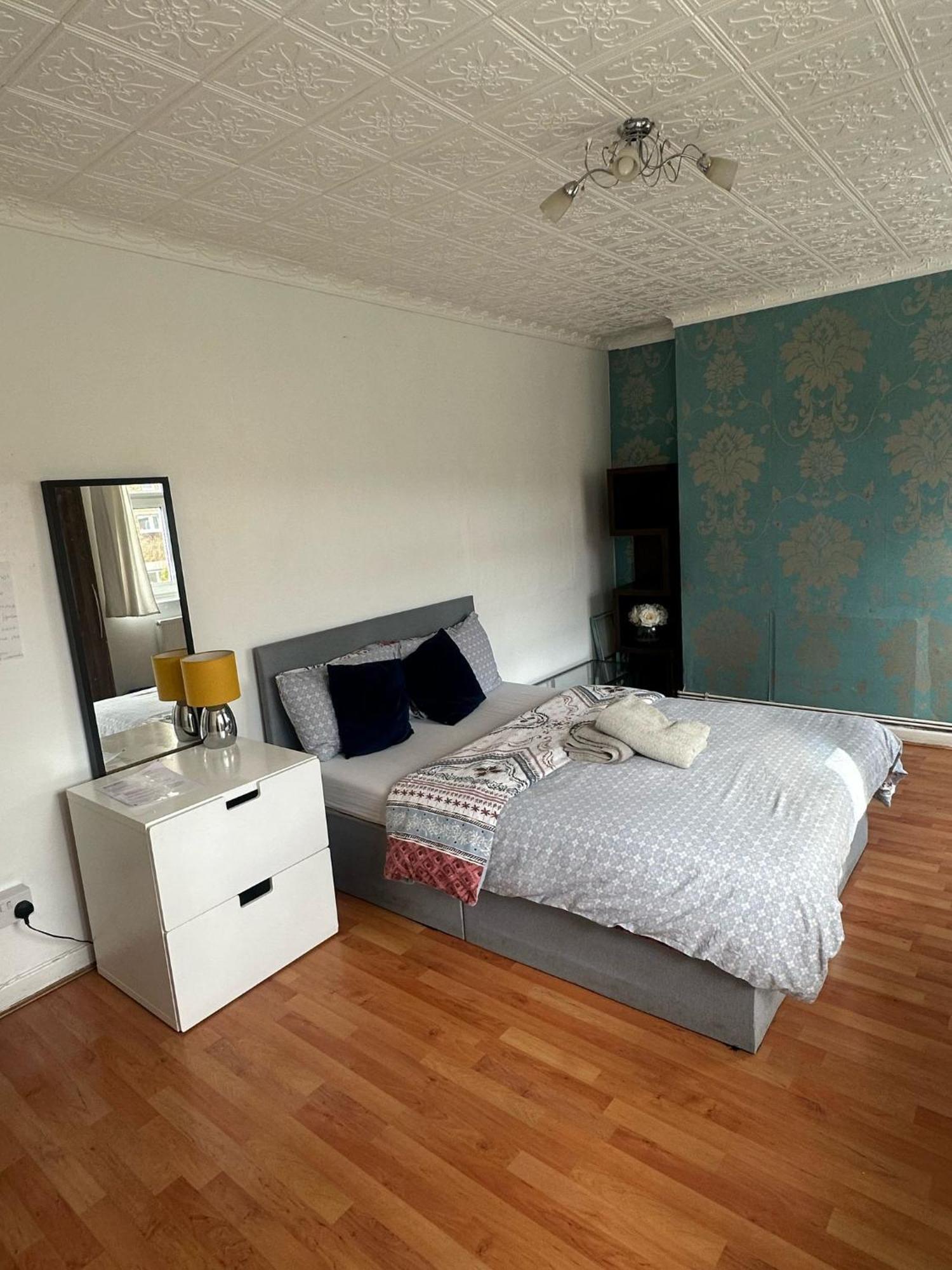 London Budget Maisonette מראה חיצוני תמונה